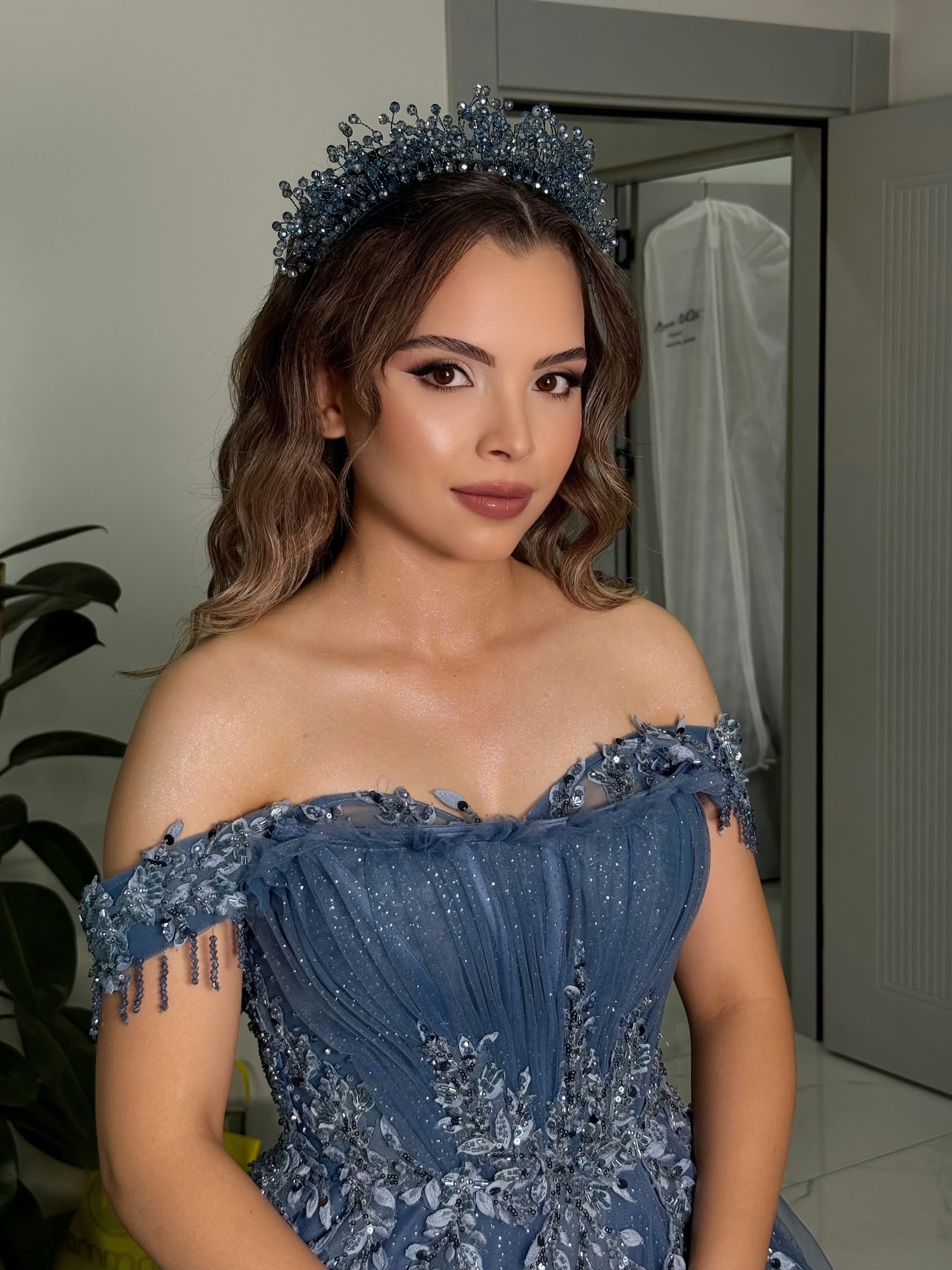 Glow House Hair & Make Up Studio