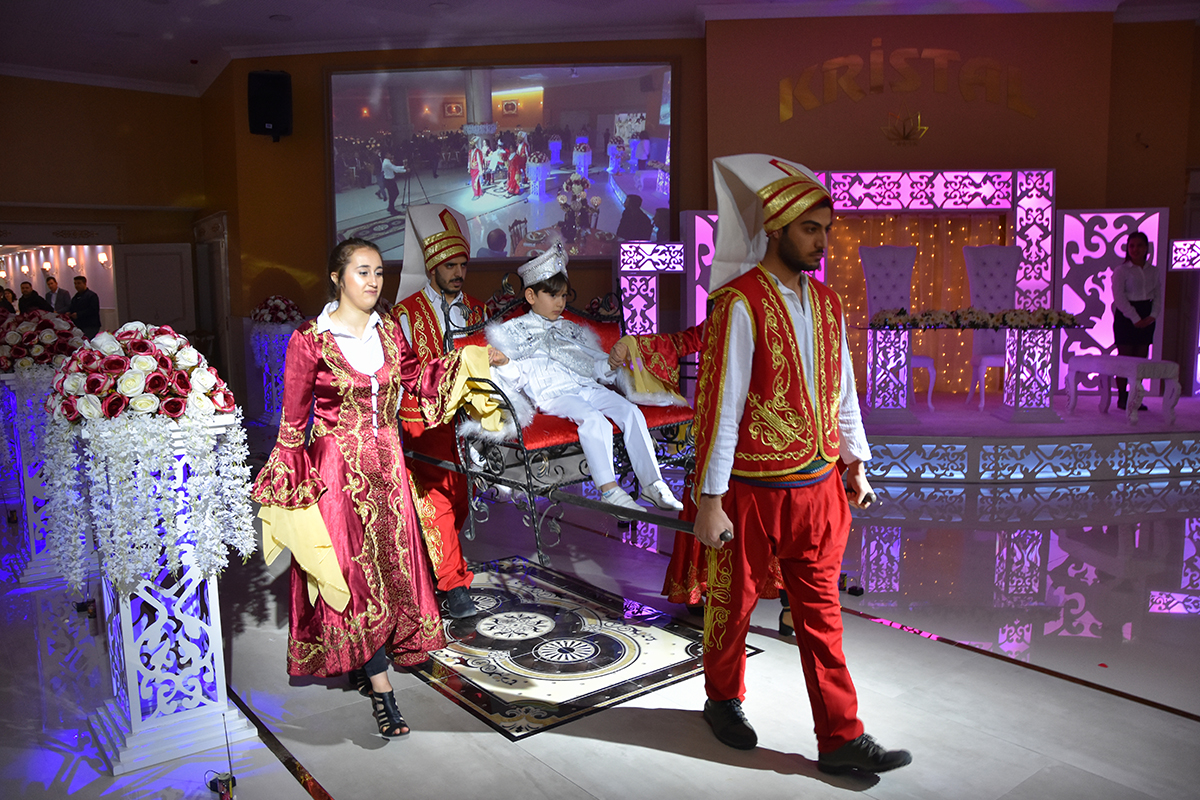 Kristal Toplantı Ve Düğün Salonları — Merkez, Nevşehir kır düğünü mekanı görsel 2