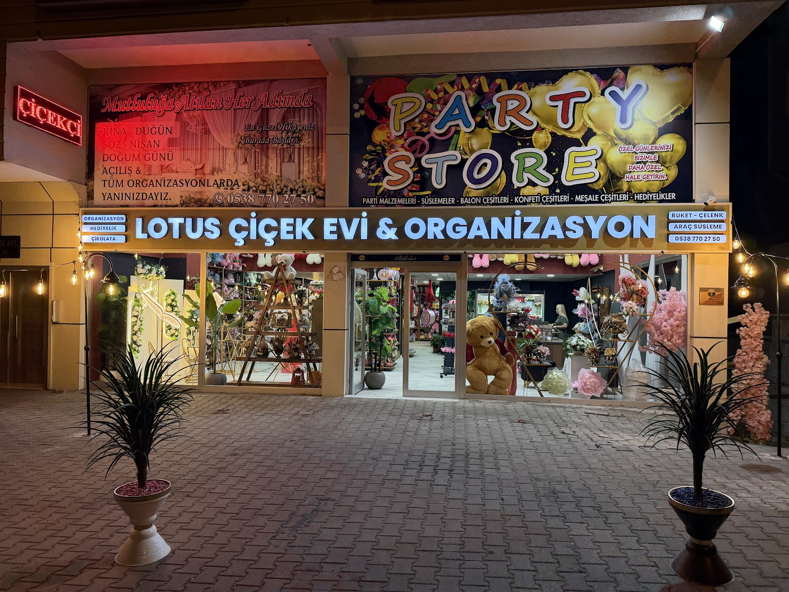 Lotus Çiçek Evi - Nevşehir Çiçekçi kır düğünü mekanı — Merkez