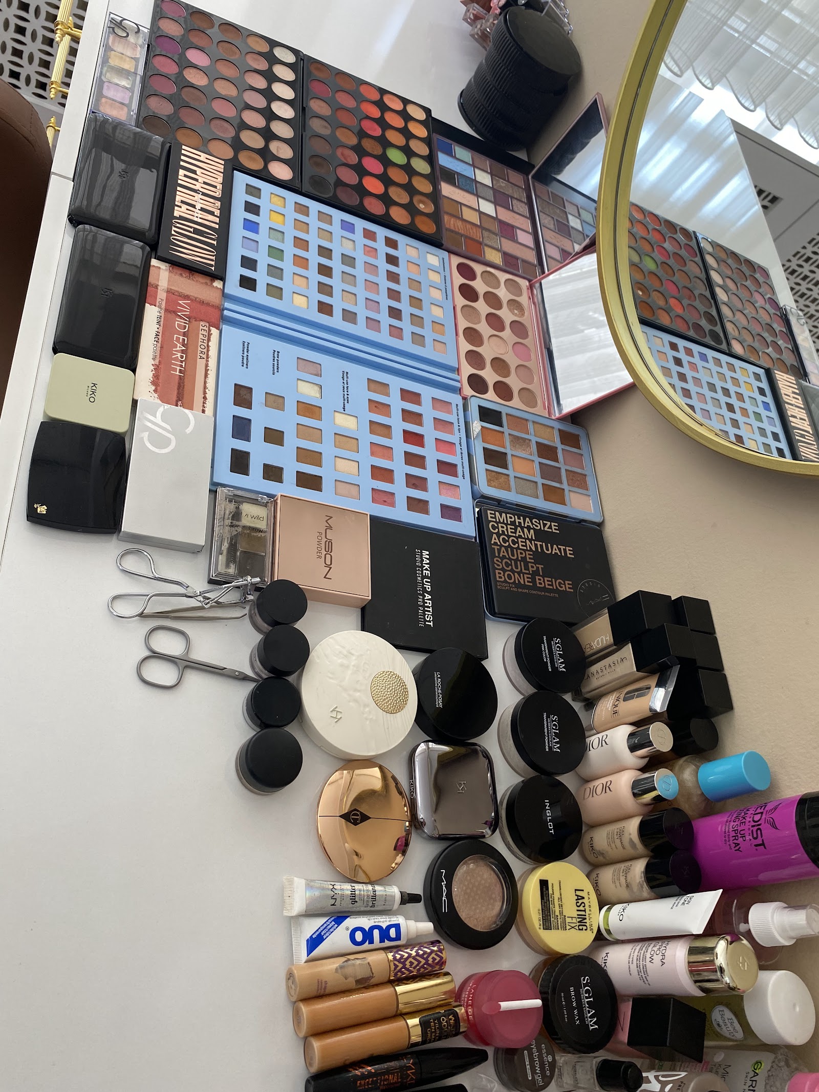 Soft Hair & Makeup Studio