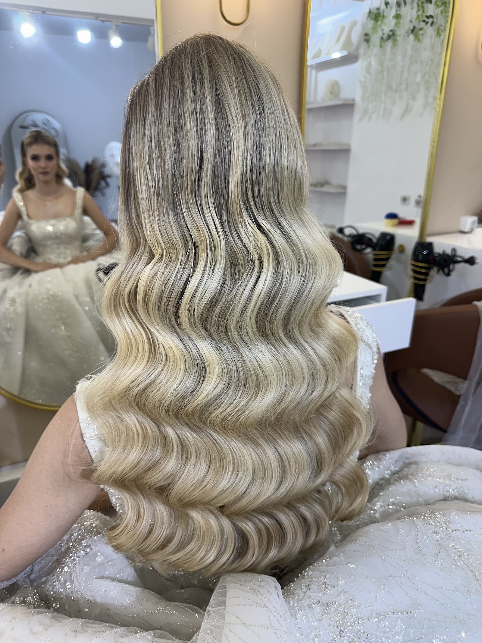 Soft Hair & Makeup Studio kır düğünü mekanı — Merkez